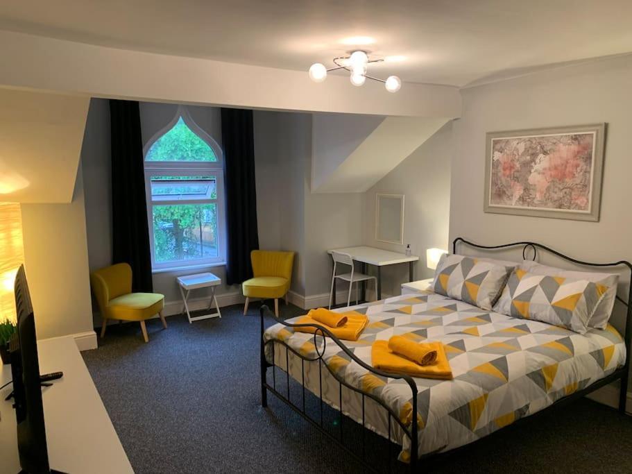 Fantastic Large 2 X Bedroom Flat, Free Parking 세일 외부 사진